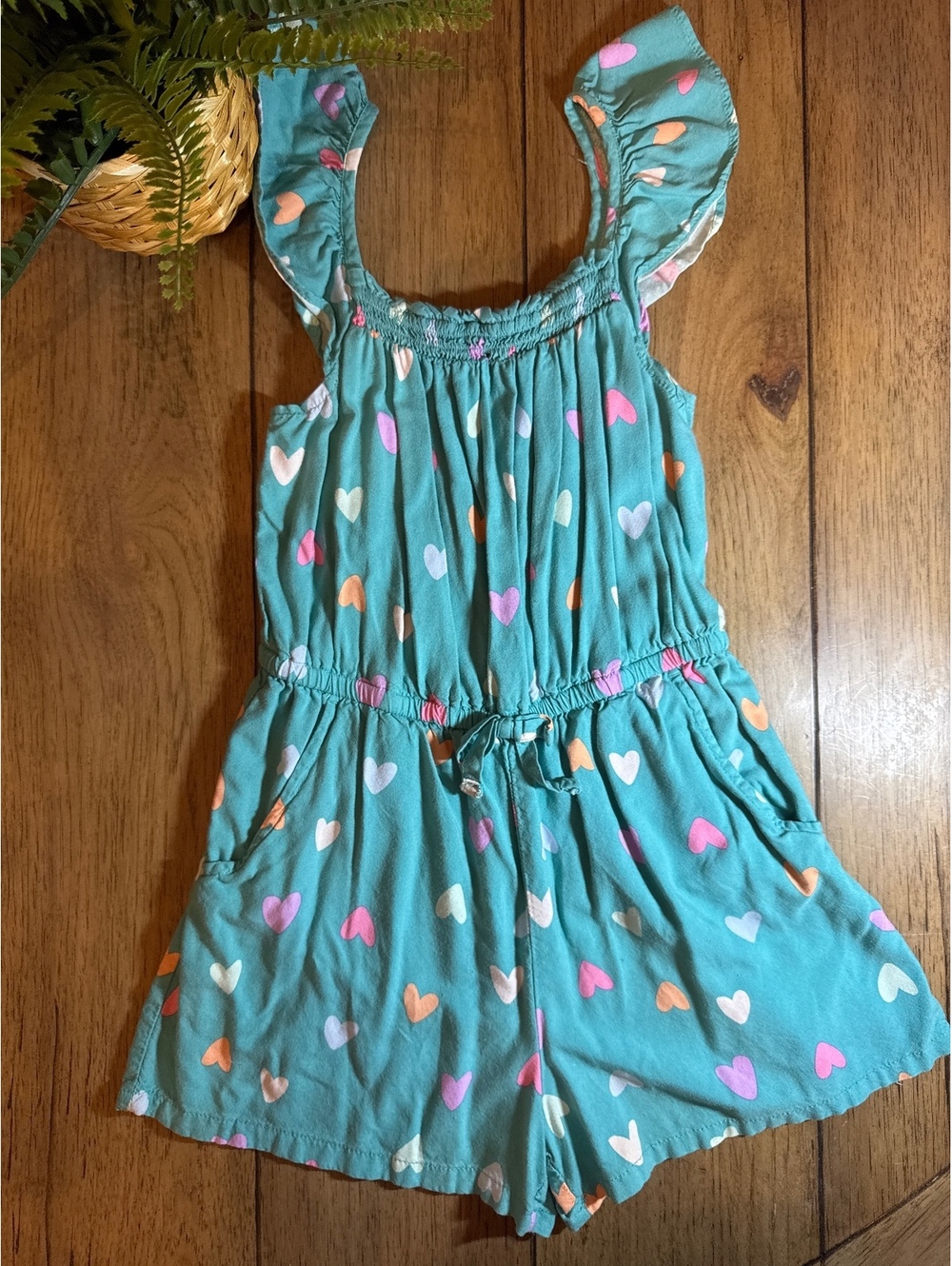 Cat & Jack Girls Heart Print Romper Teal Flutter Sleeve Size S (6/7)